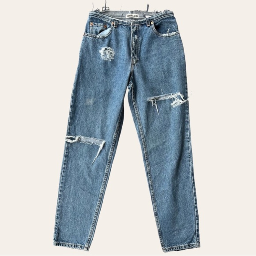 Samaria Leah One of a Kind‎ Reworked Distressed Relaxed Fit Tapered Leg Jeans